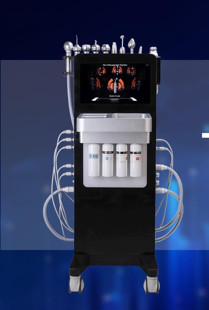 Amanda Hydra Skin Management